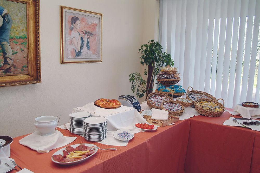 Hotel Hr Modugno Esterno foto
