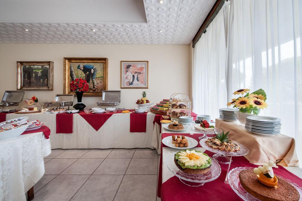 Hotel Hr Modugno Esterno foto