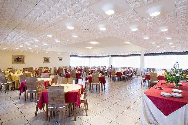 Hotel Hr Modugno Ristorante foto