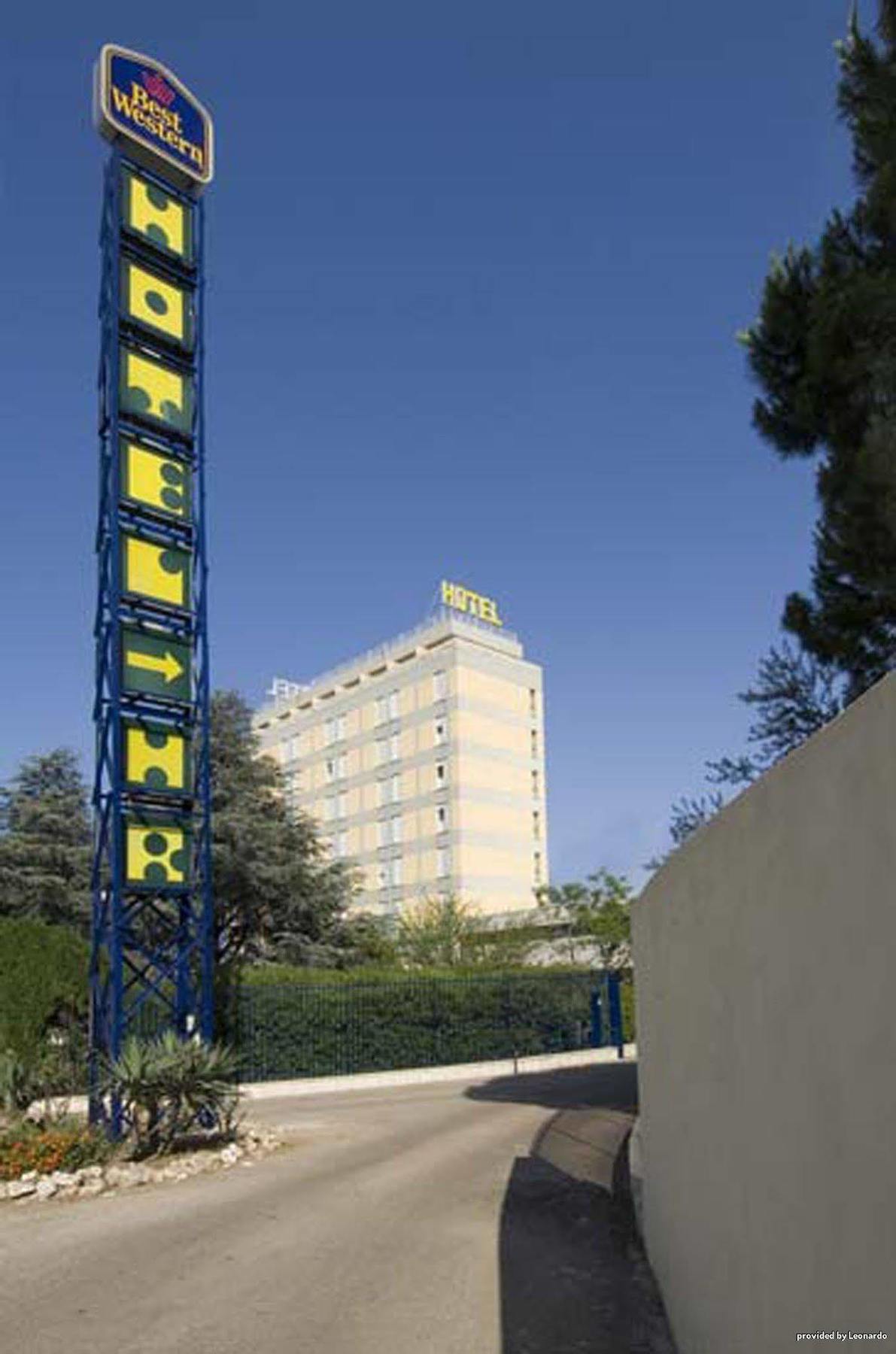 Hotel Hr Modugno Esterno foto